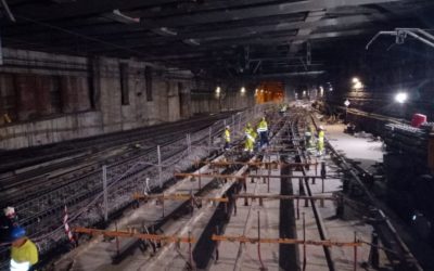 Amurrio installs a large double-jointed crossing in Atocha